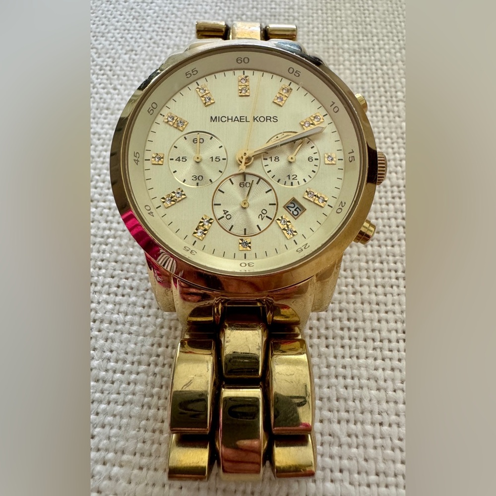Michael Kors Women's Gold Tone Chronograph Watch - Gold - Picture 4 of 10